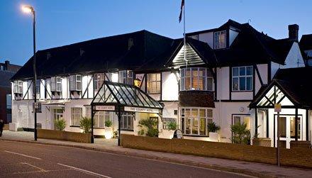 фото отеля County Hotel Chelmsford