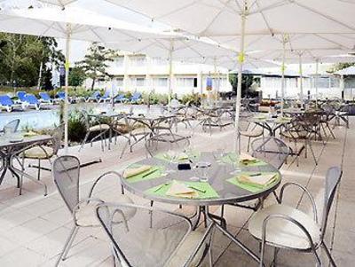 фото отеля Novotel Chartres