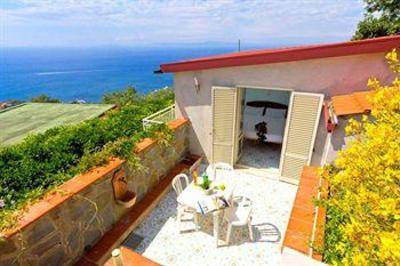 фото отеля Gocce Di Capri Hotel & Serviced Residence
