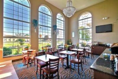фото отеля Best Western Airport Inn Moline