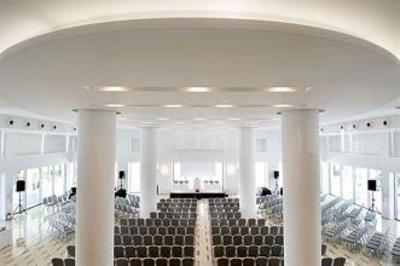 фото отеля Lucy Hotel
