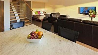 фото отеля Charlestown Executive Apartments