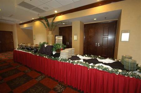 фото отеля DoubleTree by Hilton Hotel Rocky Mount