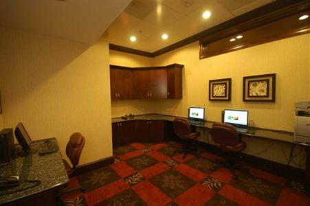 фото отеля DoubleTree by Hilton Hotel Rocky Mount