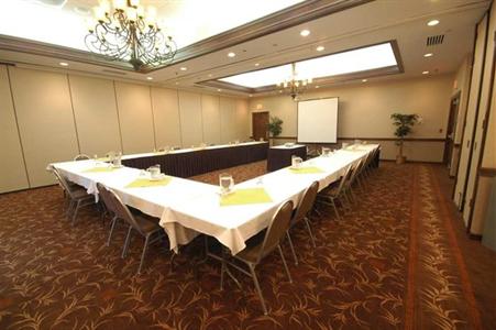 фото отеля DoubleTree by Hilton Hotel Rocky Mount