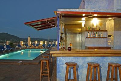 фото отеля Apartamentos Casa Maria Ibiza