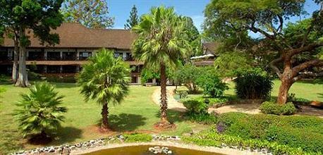 фото отеля Safari Park Hotel Nairobi