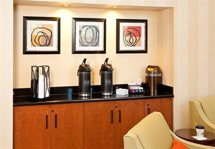 фото отеля Fairfield Inn & Suites San Francisco Airport