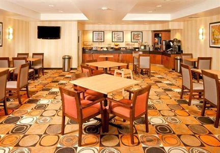 фото отеля Fairfield Inn & Suites San Francisco Airport