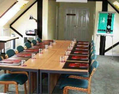 фото отеля Olde Barn Hotel Marston (England)