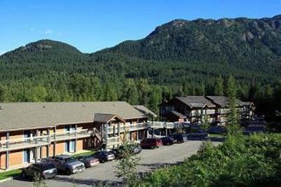 фото отеля Kokanee Springs Golf Resort