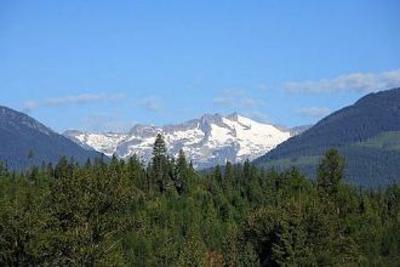фото отеля Kokanee Springs Golf Resort