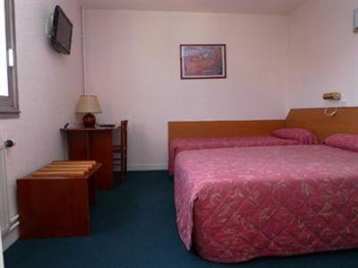 фото отеля Gis Hotel Neuilly-Plaisance