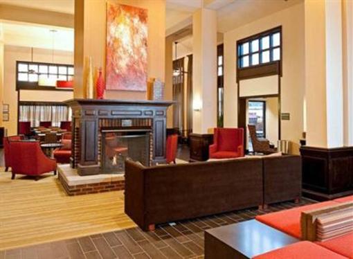 фото отеля Hampton Inn & Suites Nashville - Vanderbilt - Elliston Place