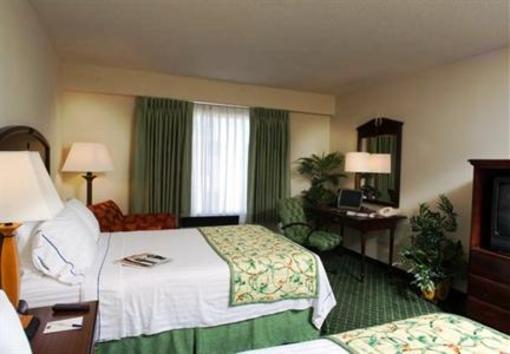 фото отеля Fairfield Inn & Suites Atlanta Buckhead