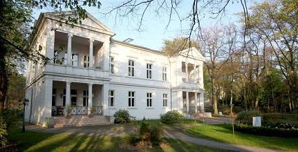 фото отеля Steigenberger Grandhotel Heringsdorf