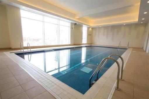 фото отеля Hilton Reading
