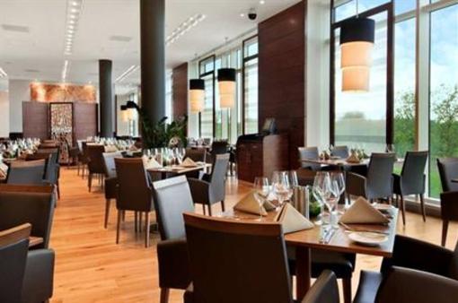 фото отеля Hilton Reading