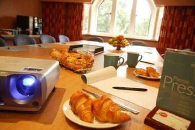 фото отеля Mercure Tunbridge Wells