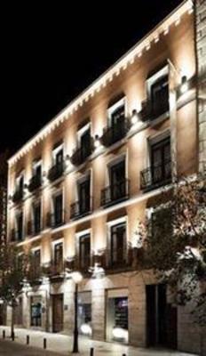 фото отеля Petit Palace Tres Cruces Centro