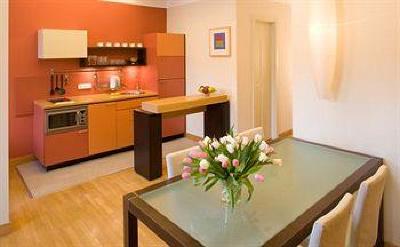 фото отеля Mamaison Residence Belgicka Prague