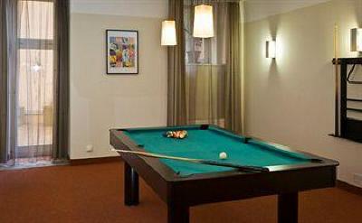 фото отеля Mamaison Residence Belgicka Prague