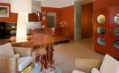 фото отеля Mamaison Residence Belgicka Prague
