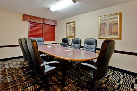 фото отеля Holiday Inn Express Hamilton Canada