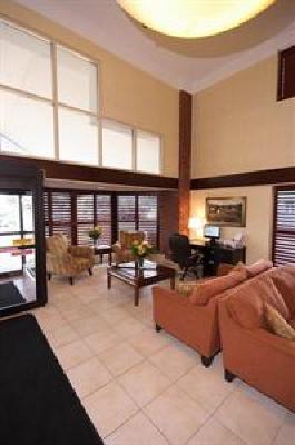 фото отеля Holiday Inn Express Hamilton Canada