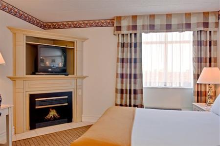 фото отеля Holiday Inn Express Hamilton Canada