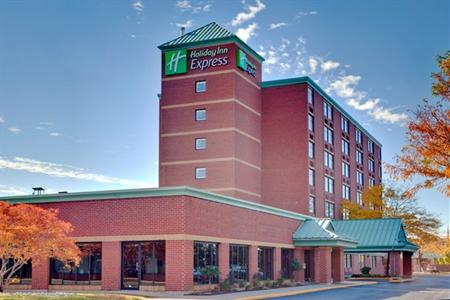 фото отеля Holiday Inn Express Hamilton Canada