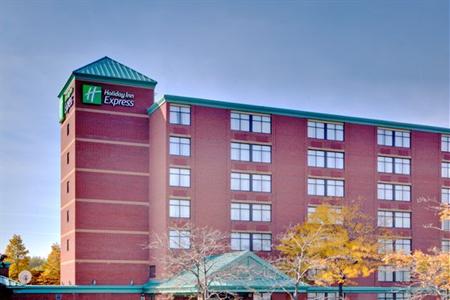 фото отеля Holiday Inn Express Hamilton Canada