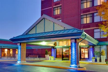 фото отеля Holiday Inn Express Hamilton Canada