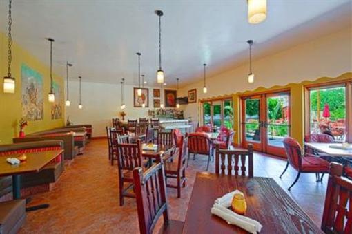 фото отеля Los Arboles Hotel