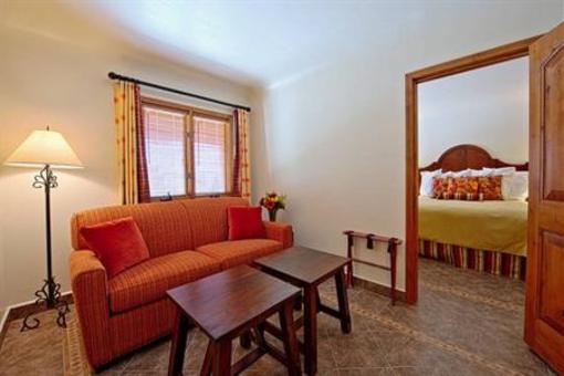 фото отеля Los Arboles Hotel