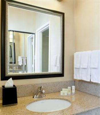фото отеля Courtyard Hotel Northlake Tucker