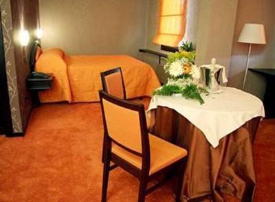 фото отеля Grand Hotel Villa Dei Papi