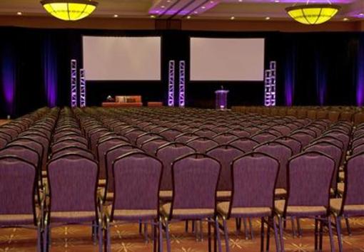 фото отеля Renaissance Oklahoma City Convention Center Hotel