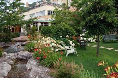 фото отеля Hotel Chateau-Bromont