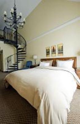 фото отеля Hotel Chateau-Bromont