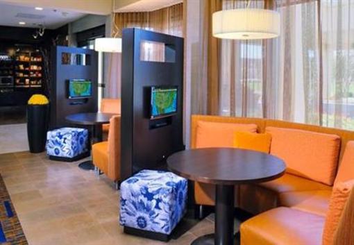 фото отеля Courtyard by Marriott Columbus Worthington