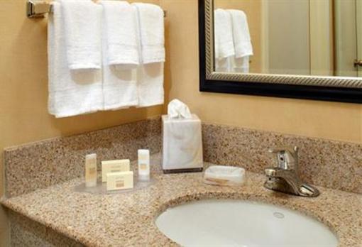 фото отеля Courtyard by Marriott Columbus Worthington
