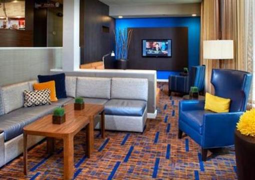 фото отеля Courtyard by Marriott Columbus Worthington