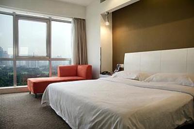 фото отеля Motel 268 (Shenzhen Nanshan Qilin)