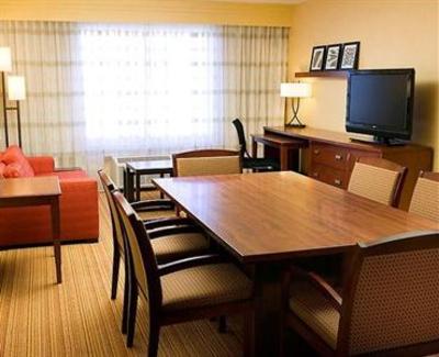 фото отеля Courtyard by Marriott Denver Airport
