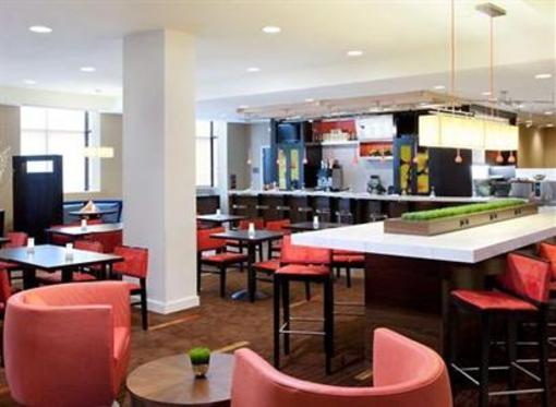 фото отеля Courtyard by Marriott Denver Airport