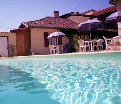 фото отеля Logis Hostellerie De L'europe