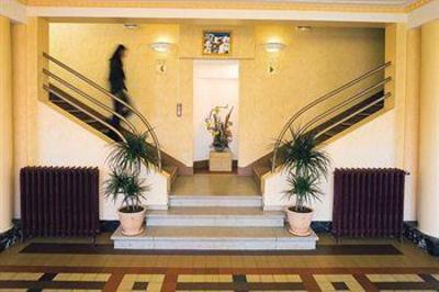 фото отеля Logis Hostellerie De L'europe