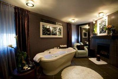 фото отеля Sandman Suites Vancouver on Davie