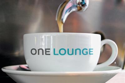 фото отеля Motel One Dresden Palaisplatz